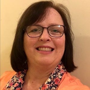 Meet your Posher, Valerie